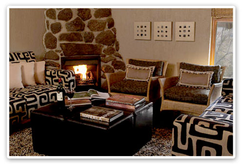 Lounge Tshukudu Bush Lodge Malaria Free Big Five Pilanesberg Game Reserve Accommodation Booking
